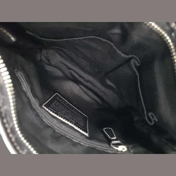 COACH Y2k  Small Duffle Shoulder bag in black - Picture 2 of 11